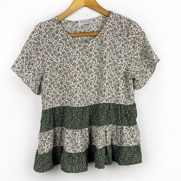 Paper Crane Tops - Paper Crane Short Sleeve Floral Shirt Green Cream Small